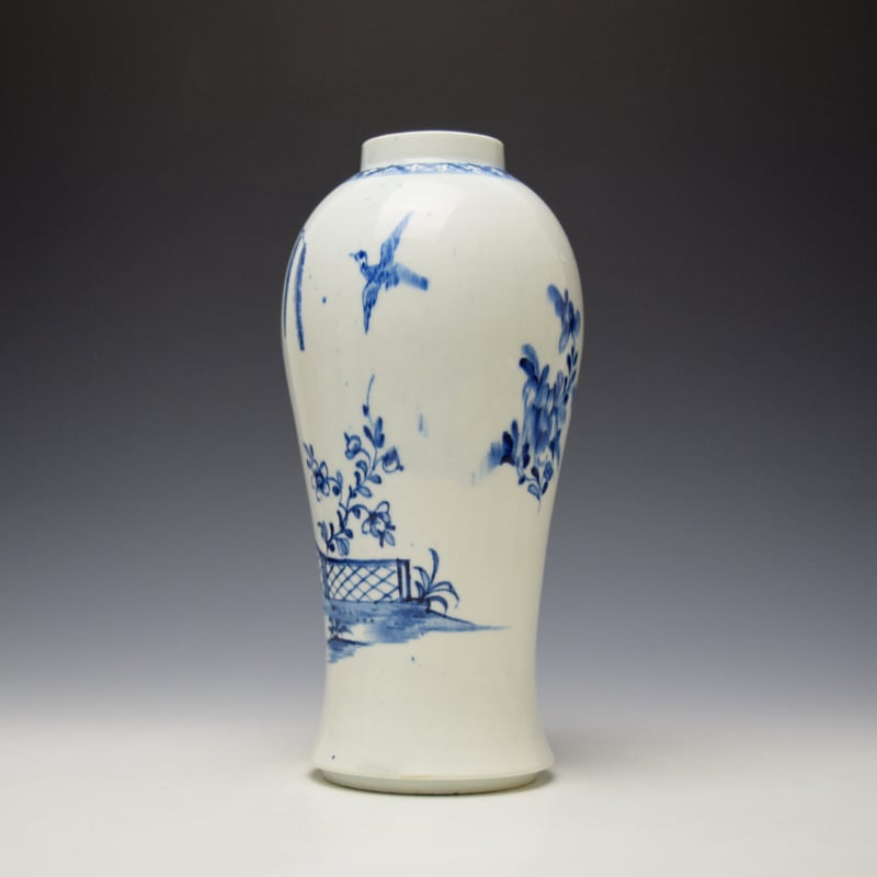Lowestoft Holled Rock Peony Fence Willow Pattern Vase c1775-80 (4)