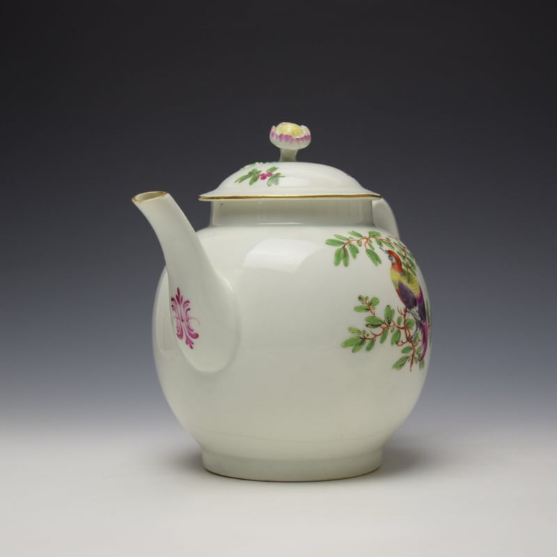 Worcester James Giles Fancy Bird Pattern Teapot and Cover c1770 (2)