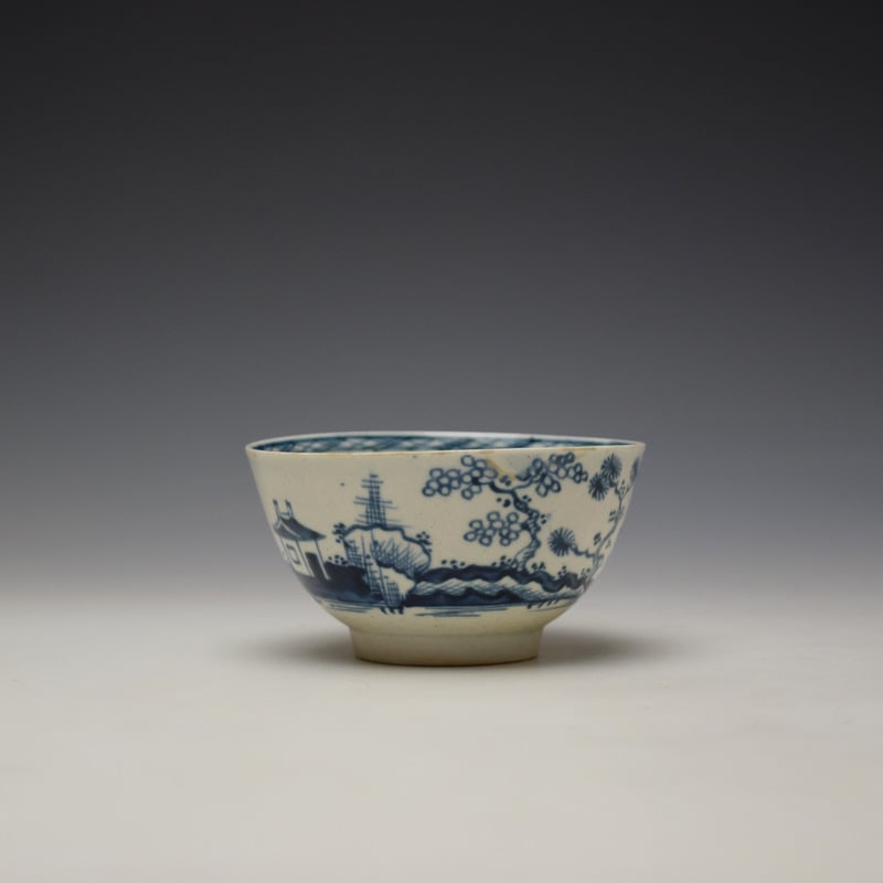 Liverpool James Pennington Cannonball Pattern Teabowl c1765-70 (1)