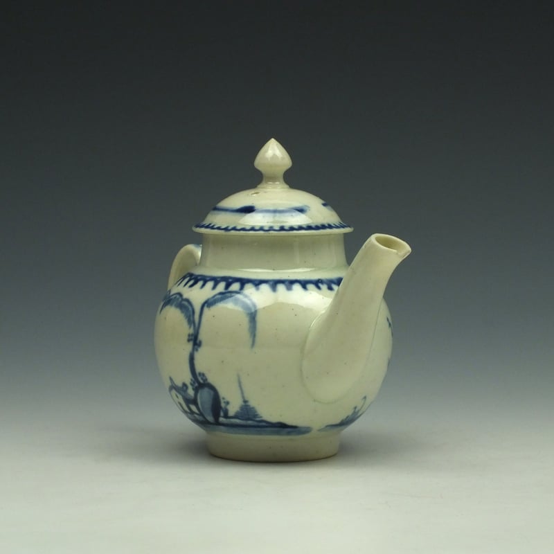 Liverpool John Pennington House Fence and Willow Pattern Toy Teapot c1775-85 (4)