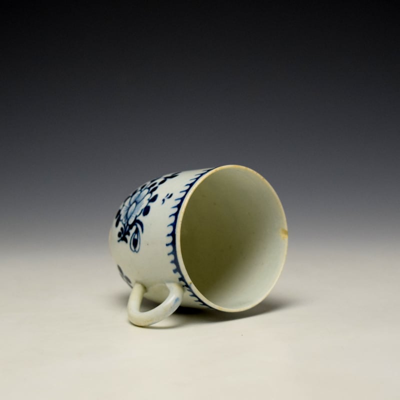 Liverpool James Pennington Profile Bud Pattern Coffee Cup c1765 (5)