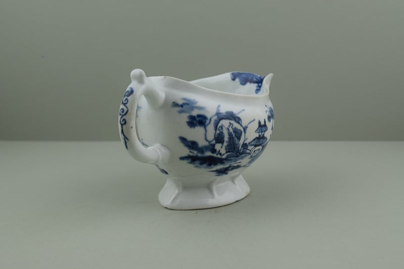 longton-hall-porcelain-pagoda-and-zig-zag-fence-pattern-sauceboat-c1753-5-f