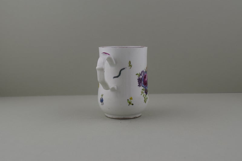 Longton Hall Trembly Rose Painter Mug, C1754. e