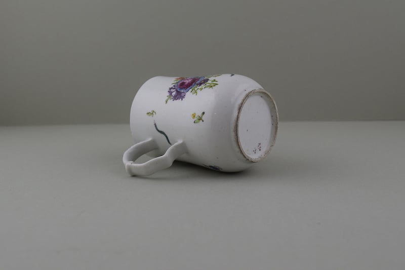 Longton Hall Trembly Rose Painter Mug, C1754. i