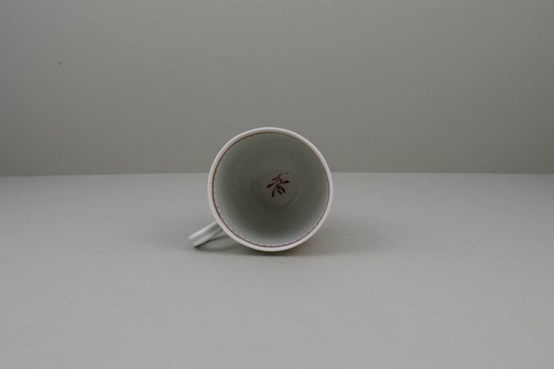 Worcester Porcelain Mandarin Chasing Ducks Pattern Coffee cup, C1770-80 (9)