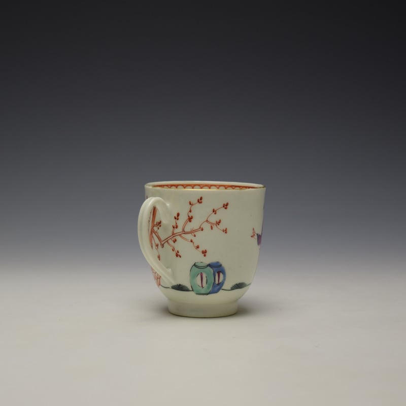 Worcester Mandarin Lady Holding Flowers Pattern Coffee Cup c1770-75 (4)