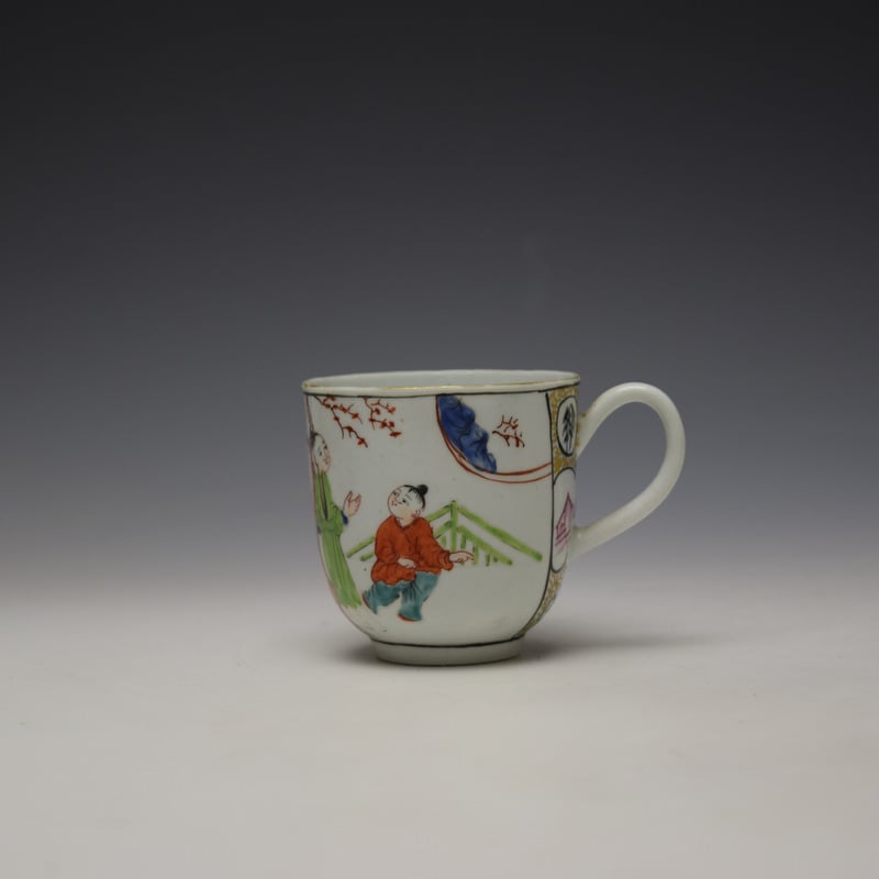 Mother and Child Under a Tree Pattern Coffee Cup c1770-80