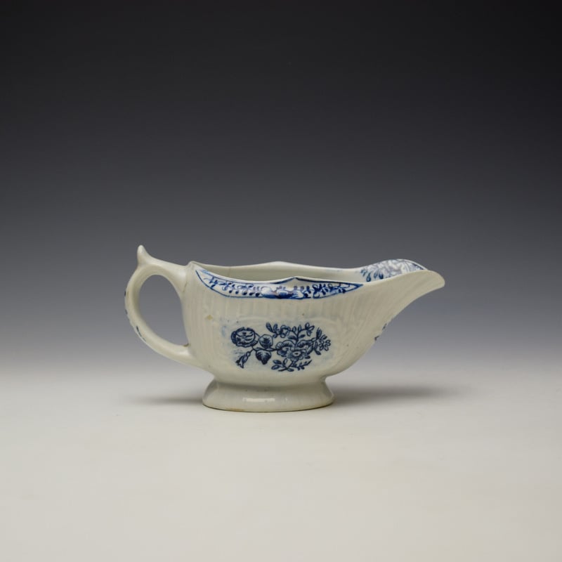 Lowestoft Natural Sprays Pattern Creamboat c1775-95 (4)