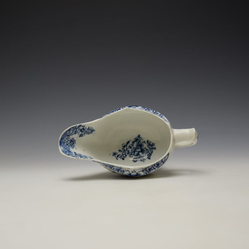 Lowestoft Natural Sprays Pattern Creamboat c1775-95 (7)