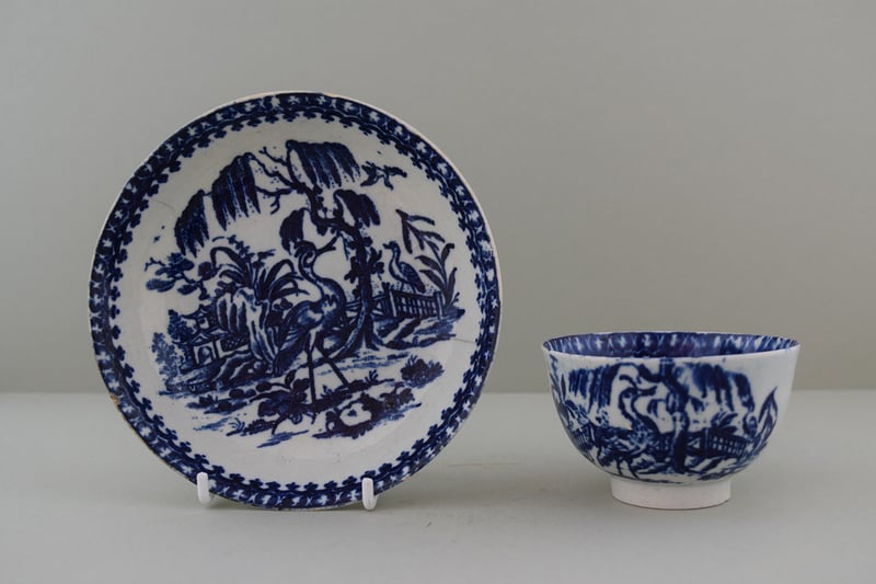 Pennington's Crane and Landscape Pattern Teabowl and Saucer, C1770-80.