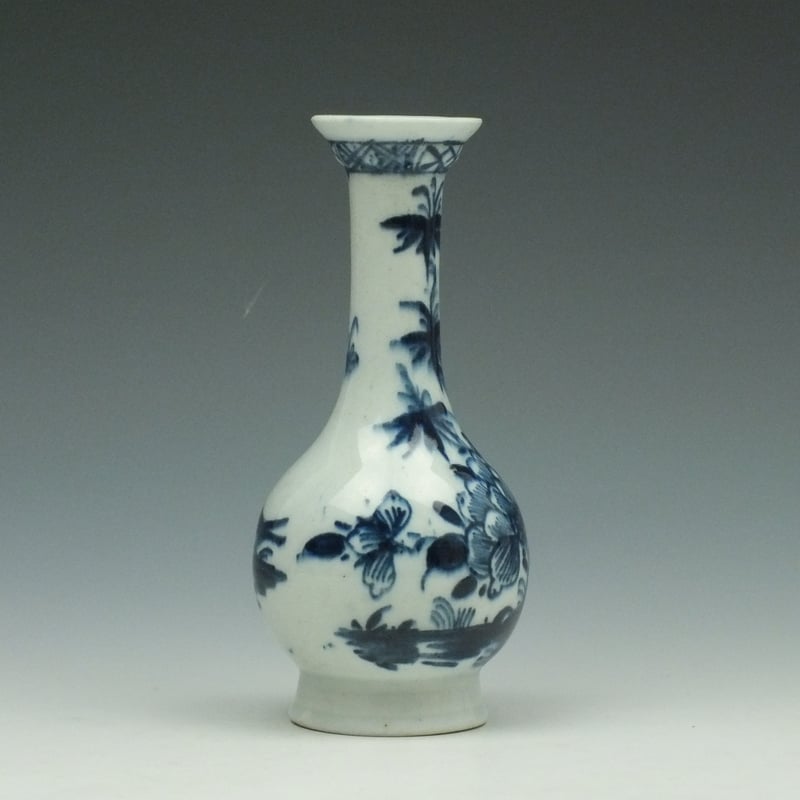 Lowestoft Peony and Bird Pattern Bottle Vase c1765-70 (2)