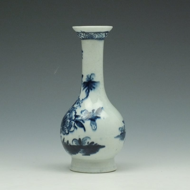 Lowestoft Peony and Bird Pattern Bottle Vase c1765-70 (5)