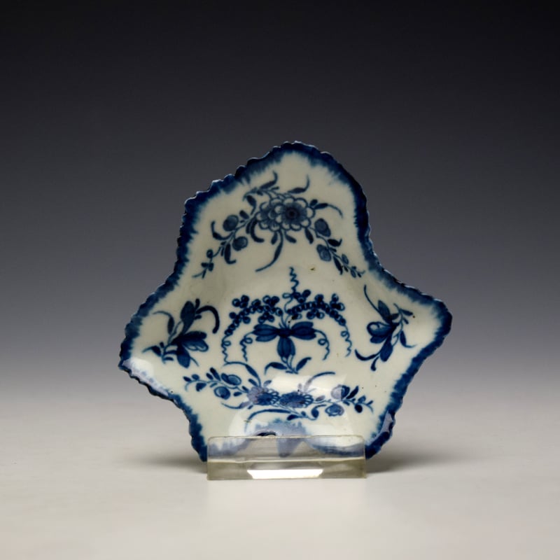 Pickle Leaf Vine Pattern Pickle Dish c1760-70