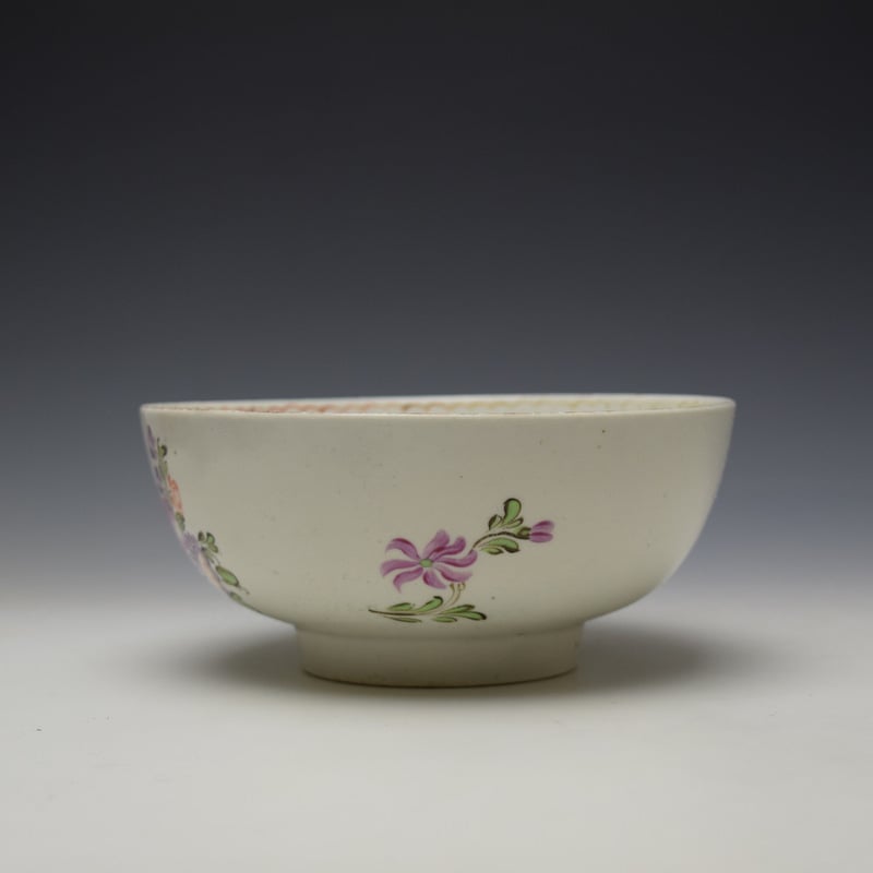 Lowestoft Polychrome Rose and Flower Sprays Pattern Slop Bowl, c1770-75 (4)