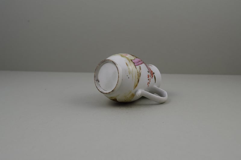 Lowestoft Porcelain Rare Bull Pattern Sparrow Beak Jug, C1772 (7)