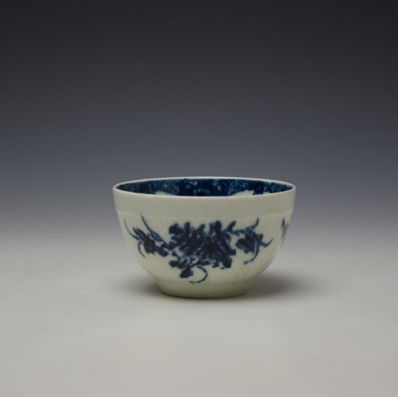 Rare Worcester Feather Mould Birds Pattern Teabowl and Saucer c1760-65 (5)