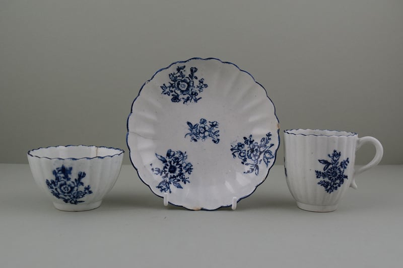 Rare Fluted Flower Spays Pattern Trio, C1780.