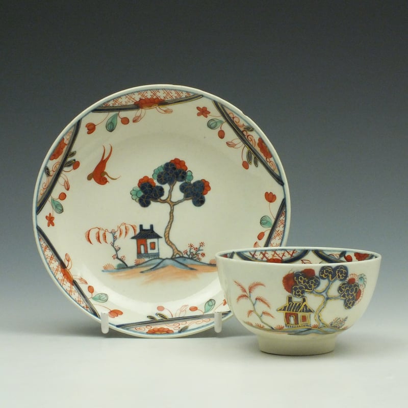 Rare Imari Pattern Teabowl and Saucer c1770-80