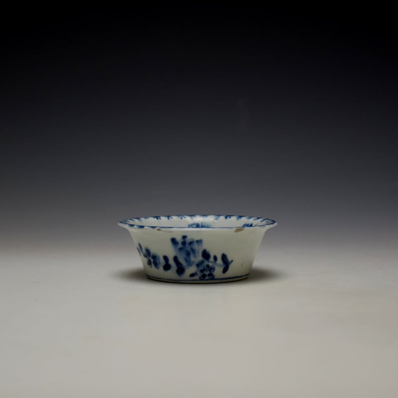 Lowestoft Flower and Moth Pattern Small Size Patty Pan c1765-70 (4)