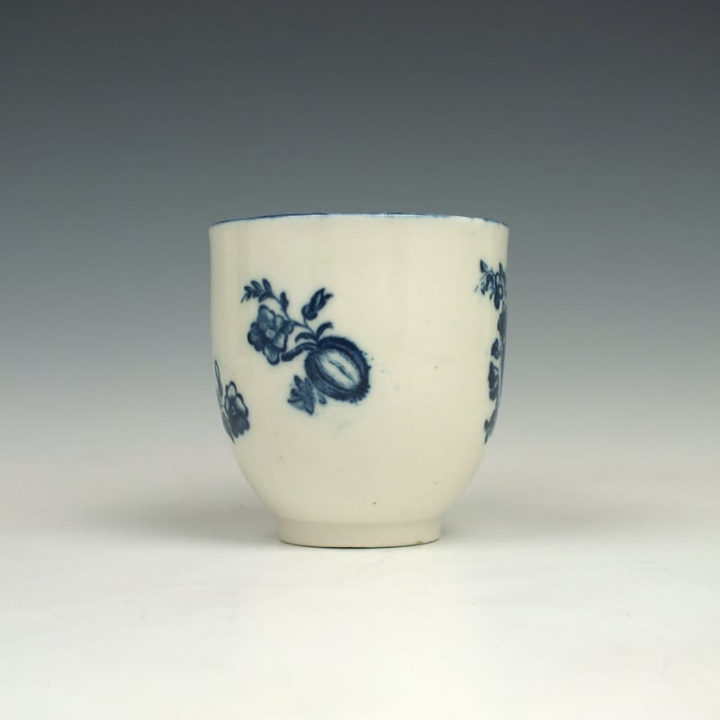 Caughley Porcelain Stalked Fruit Pattern Coffee Cup c1775 (2)
