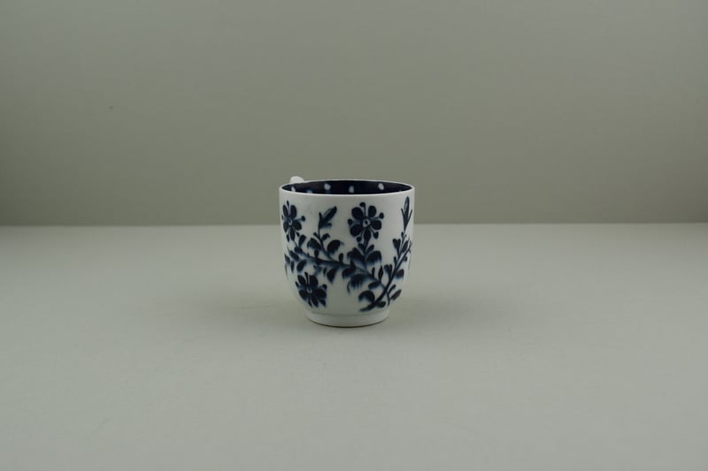 lowestoft-porcelain-rare-sunflower-pattern-trio-c1768-70-d