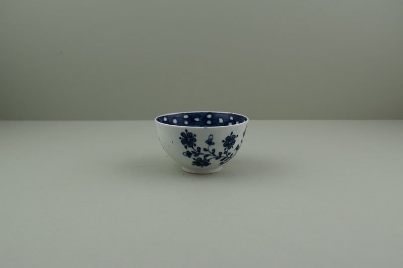 lowestoft-porcelain-rare-sunflower-pattern-trio-c1768-70-m