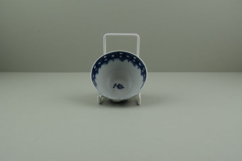 lowestoft-porcelain-rare-sunflower-pattern-trio-c1768-70-q
