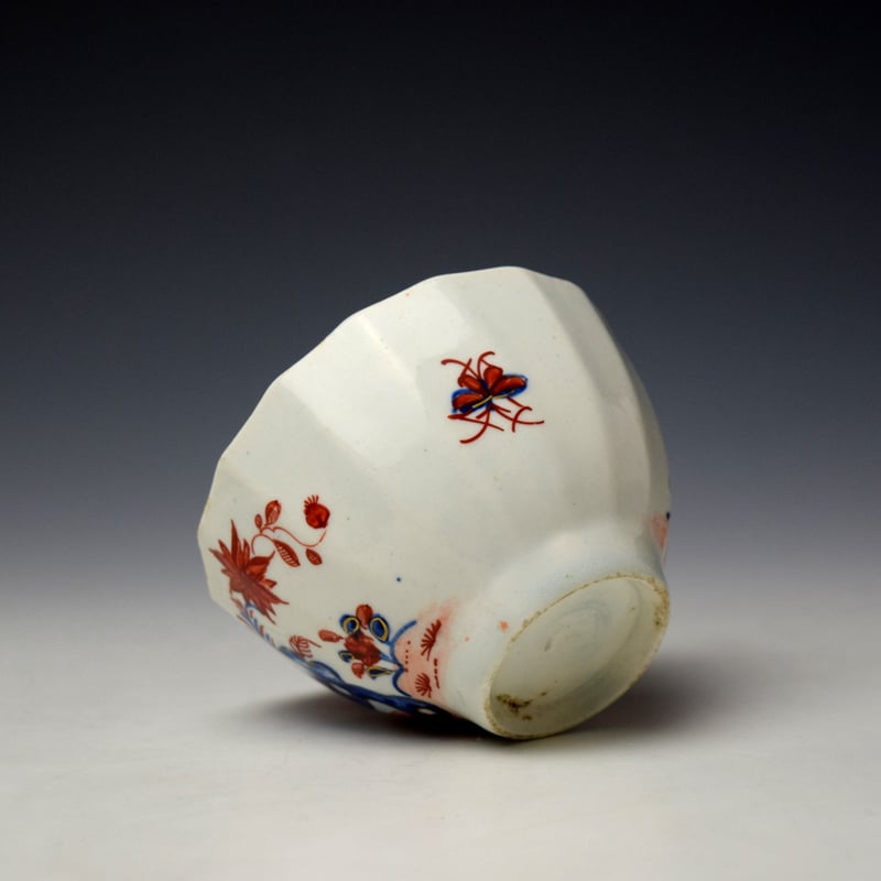 Lowestoft Two Birds Pattern Fluted Teabowl and Saucer c1785-90 (7)