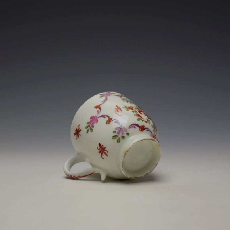 Lowestoft Rose and Cornucopia Pattern Coffee Cup c1780-85 (7)