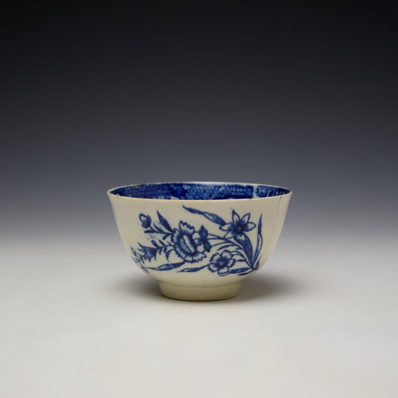 Liverpool Teabowl and saucer c1770-80 (2)