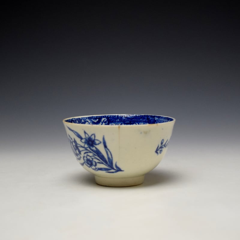 Liverpool Teabowl and saucer c1770-80 (6)
