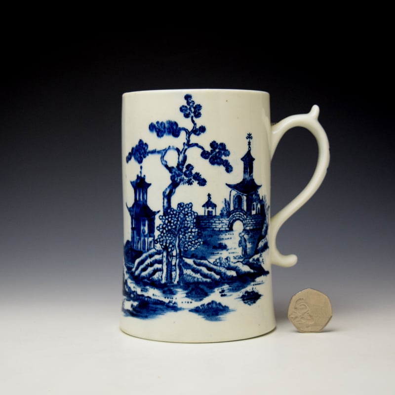 Lowestoft Two Pagoda and Bridge Pattern Graduated Mug Set c1775 (2)