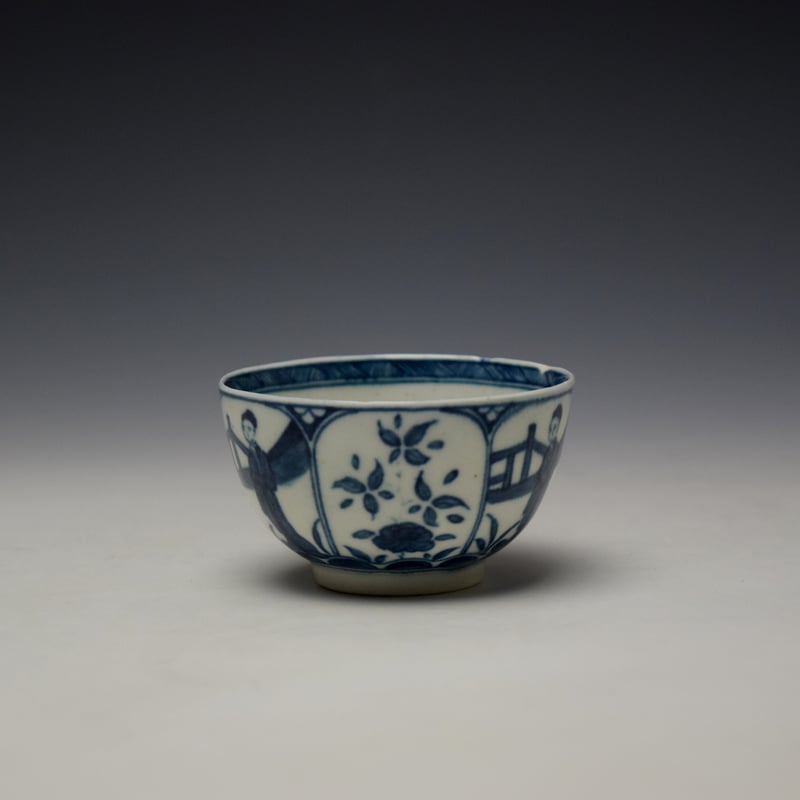 Worcester Arcade Pattern Teabowl and Saucer c1765-70 (3)