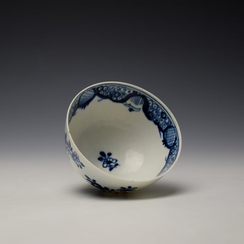 Lowestoft Flowering Plant Holed Rock and Fence Pattern Teabowl and Saucer c1780-85 (7)