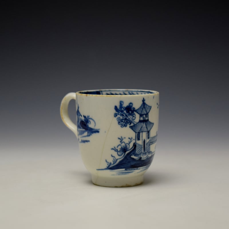 Lowestoft Gatehouse and Walled Garden Pattern Coffee Cup and Saucer c1785-90 (4)