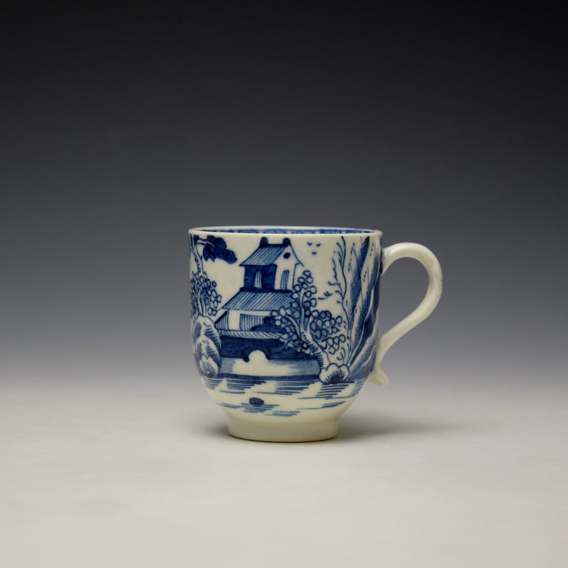 Lowestoft House and Mountain Pattern Trio c1785-90 (2)