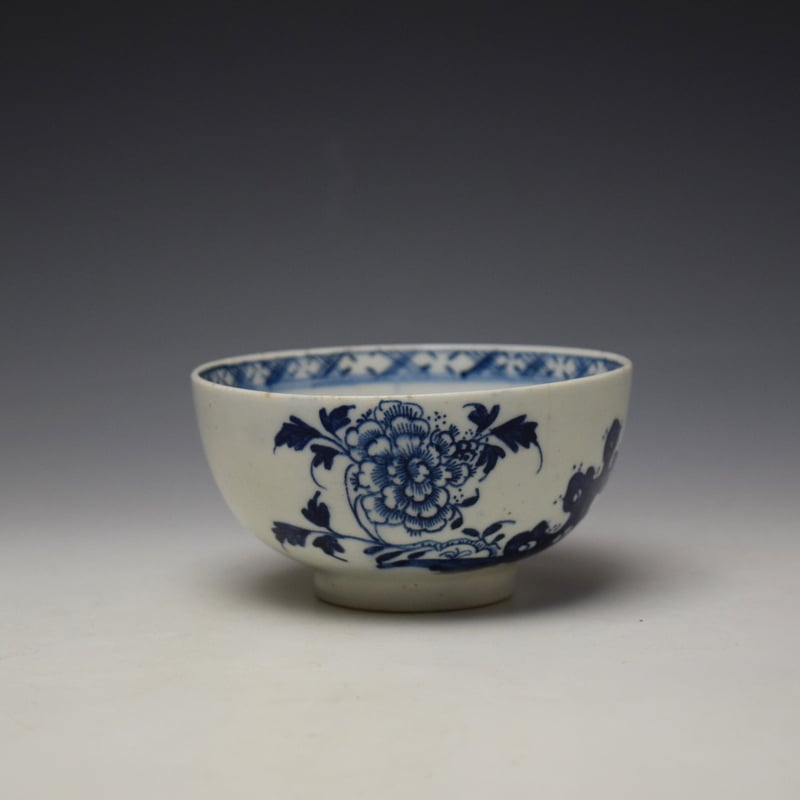 Uncommon Peony and Holed Rock Pattern Breakfast Sized Teabowl and Saucer c1775-80 - Image 3