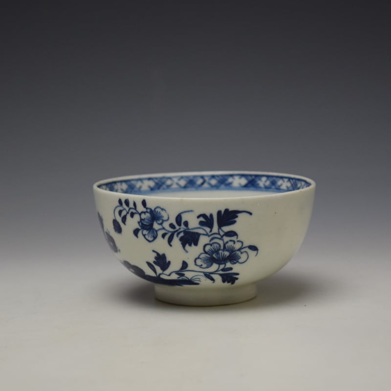 Uncommon Peony and Holed Rock Pattern Breakfast Sized Teabowl and Saucer c1775-80 - Image 5
