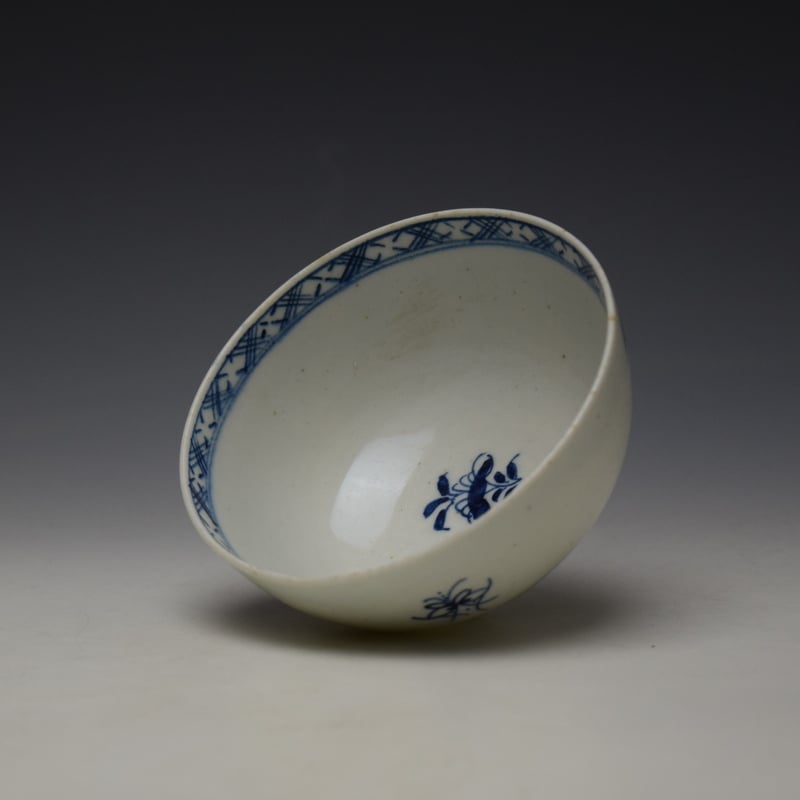 Uncommon Peony and Holed Rock Pattern Breakfast Sized Teabowl and Saucer c1775-80 - Image 8