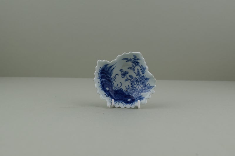 Vauxhall Porcelain Leaf Shape Butterboat, C1754-60.