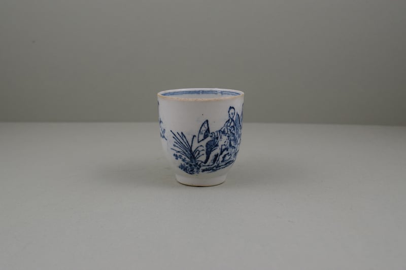 Lowestoft Porcelain Chinese Tea Party Pattern Coffee Cup, C1770 (2)