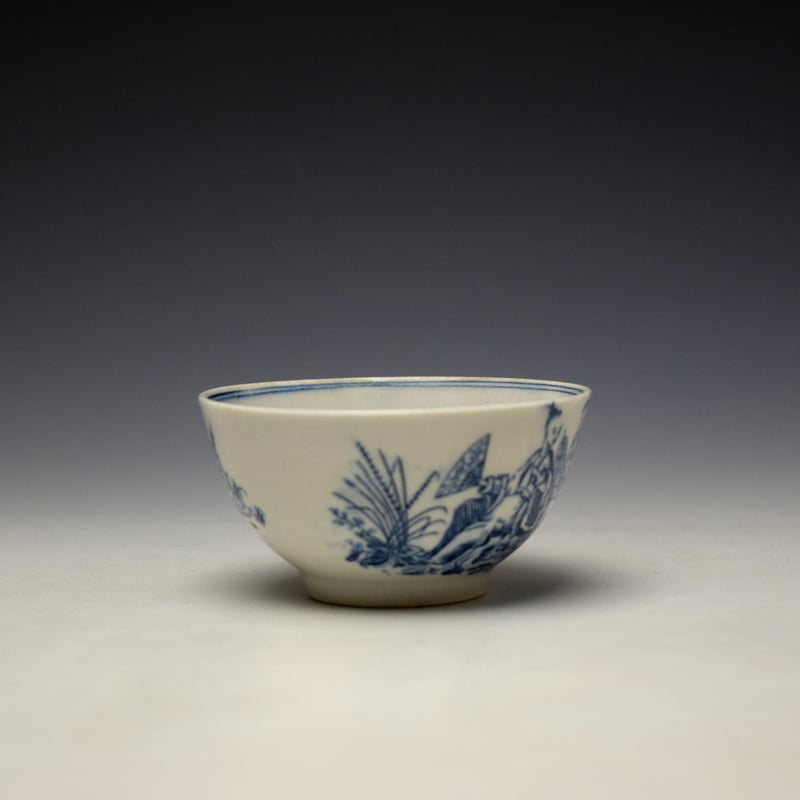 Lowestoft Chinese Tea Party Pattern Teabowl and Saucer c1775-80 (3)