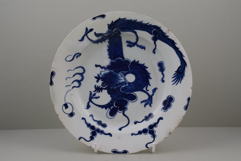 Very Rare Dragon Pattern Plate, C1780.