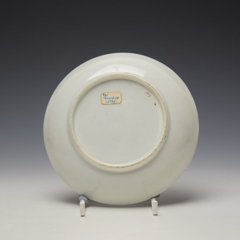 Lowestoft Fence Pattern Reversed Saucer c1775 (2)