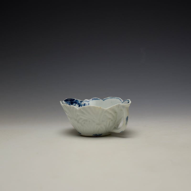 Lowestoft Geranium Moulded Floral Pattern Butterboat c1765 (5)