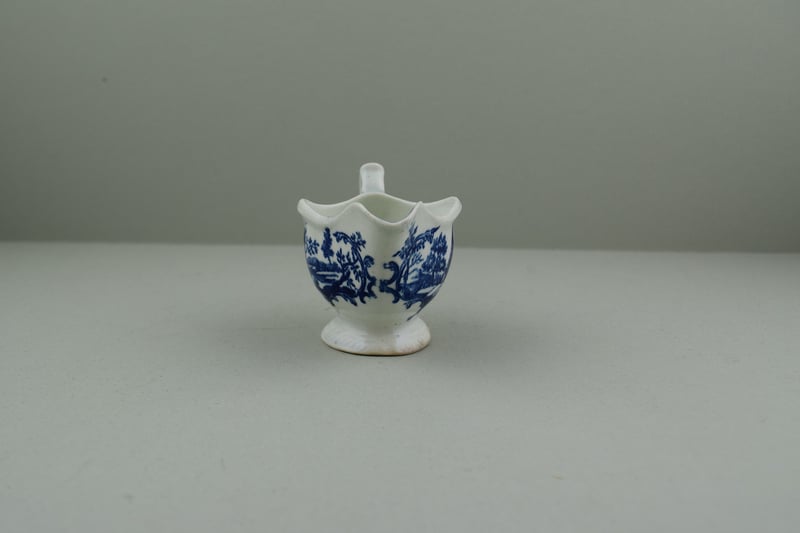 worcester-porcelain-first-period-obelisk-and-fisherman-pattern-creamboat-c1780-85-c