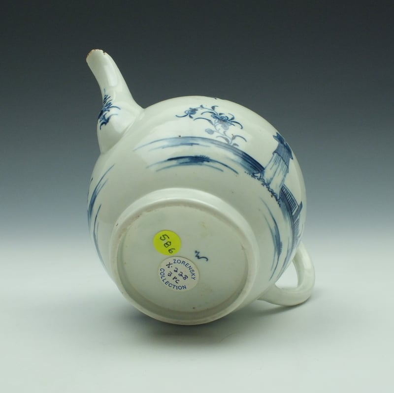 Worcester Porcelain Waiting Chinaman Pattern Teapot, Cover and Stand c1770 (Ex Zorensky Collection) (9)