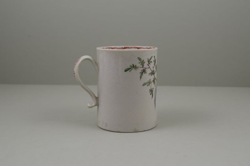 Liverpool Porcelain William Reid Exotic Bird Bird Pattern Mug, C1756-58 (4)